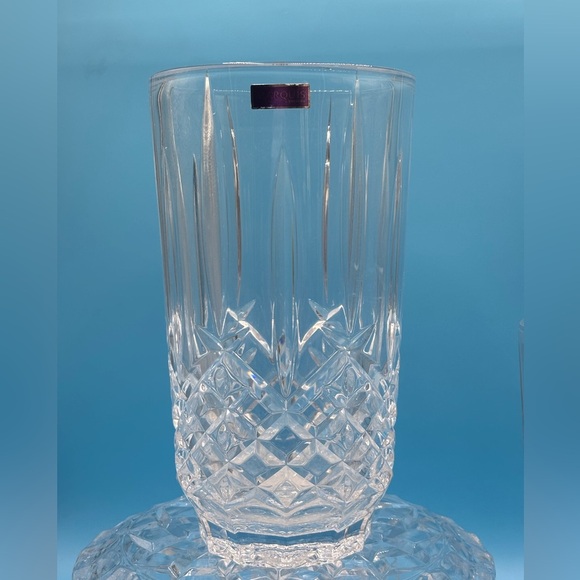 Marquis by Waterford Markham Pair of Vases. Sold separately. - Picture 3 of 13